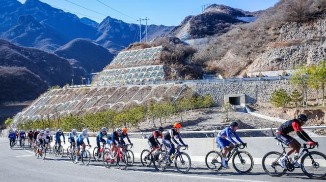 星空體育網址：2024環(huán)門頭溝國際公路自行車賽暨2024門頭溝山野戶外騎游大會圓滿落幕(圖4)
