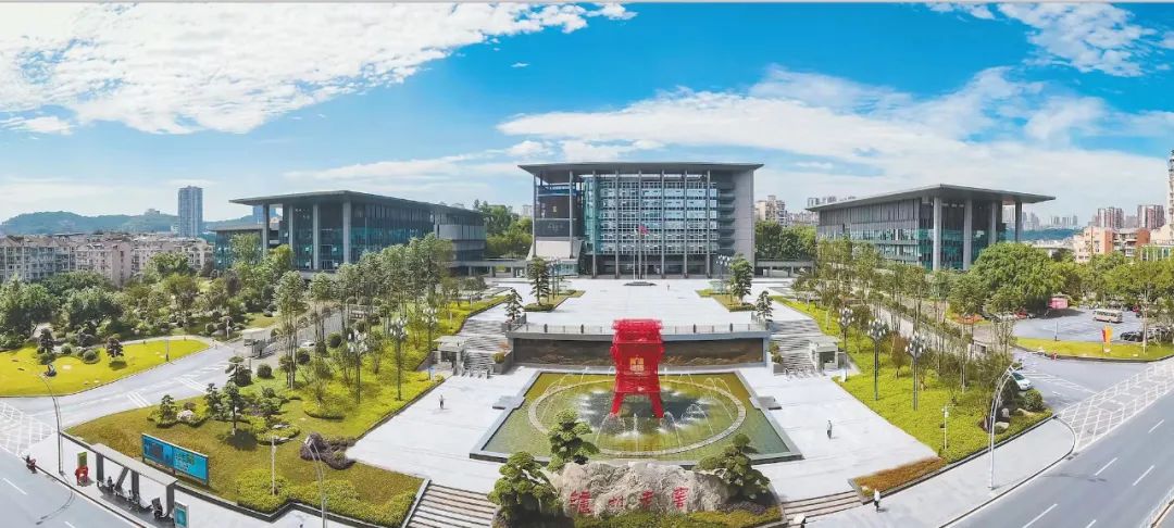 2024年高端市場(chǎng)持續(xù)增長(zhǎng)瀘州老窖營(yíng)收超300億元背后的長(zhǎng)期主義“新密碼”(圖7)